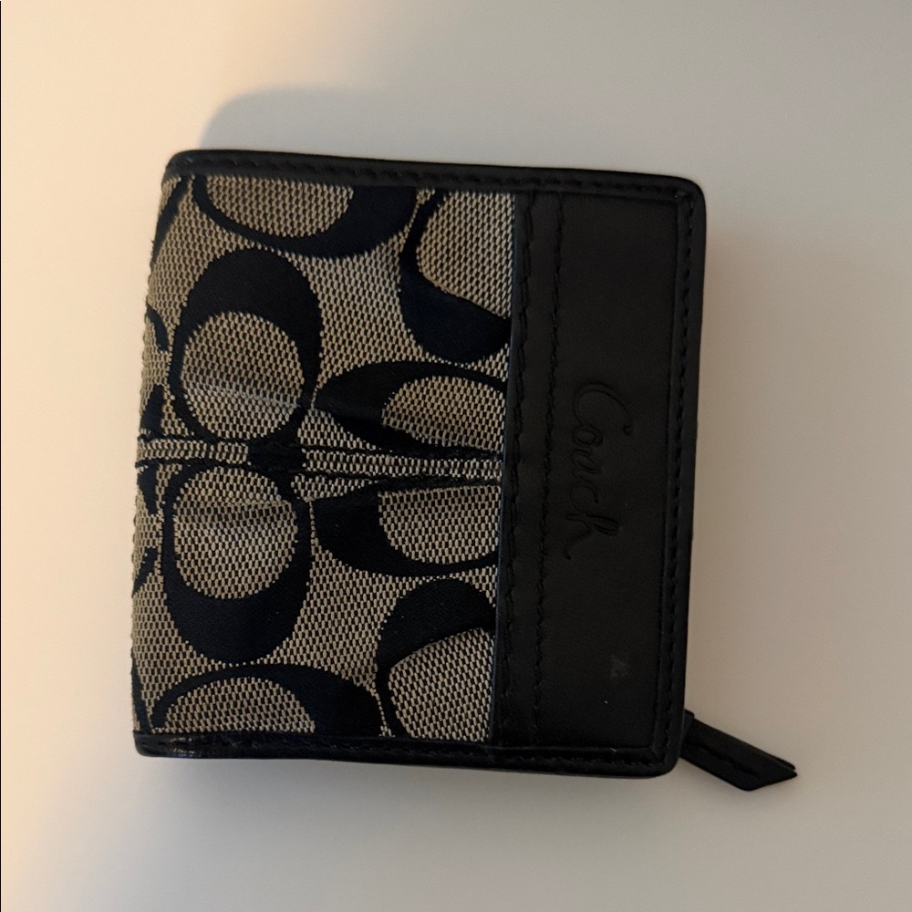Coach Black and Tan bifold Card Holder